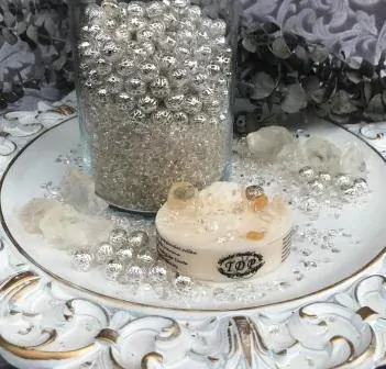 Sluneční rituální svíčka S CITRÍNEM 80g