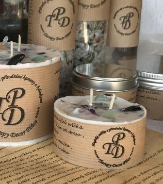Magická svíčka s minerálními kameny a bylinkami HÉSECHIA 130g