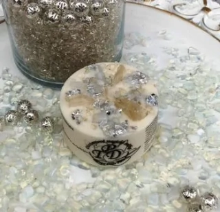 Diamantová svíčka se stíbrem  130g