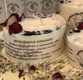 Ovocná svíčka s křišťály OSTRUŽINOVÁ ROMANCE  315g