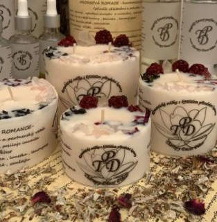 Ovocná svíčka s křišťály OSTRUŽINOVÁ ROMANCE  490g